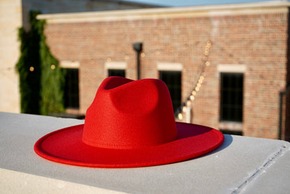 Red color wide brim unisex fedora hat.