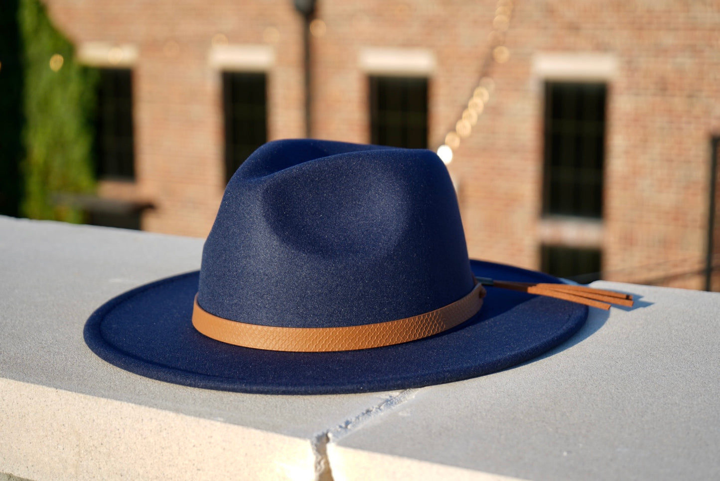 RIVET - NAVY BLUE