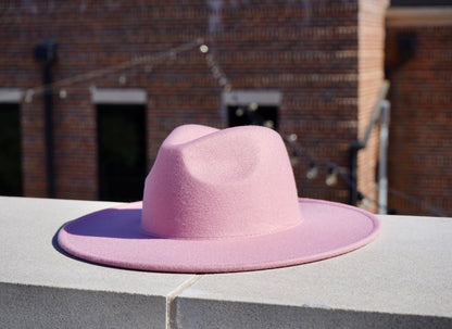 ATLANTA - WIDE BRIM FEDORA - PINK