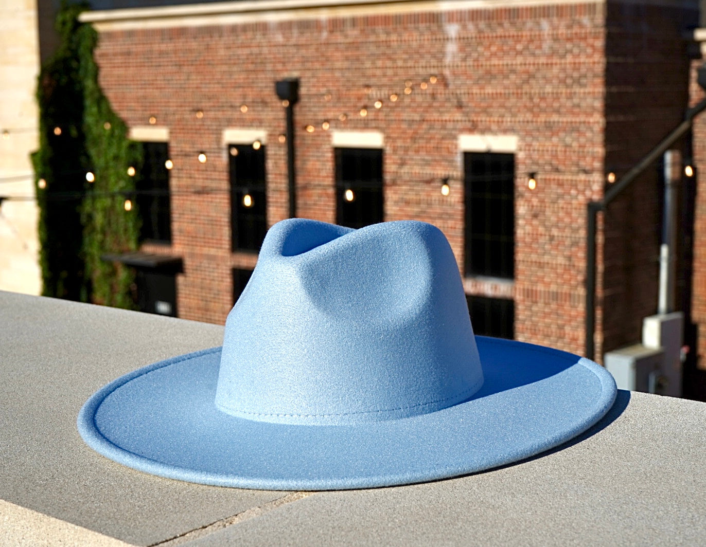 Atlanta Wide Brim Fedora - White