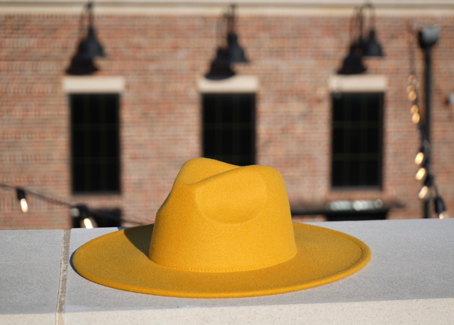 ATLANTA - WIDE BRIM FEDORA - YELLOW